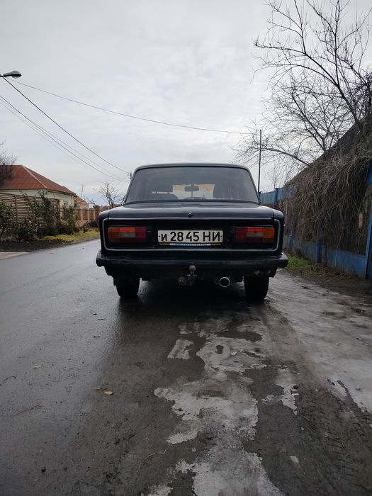 Продам ваз 21063