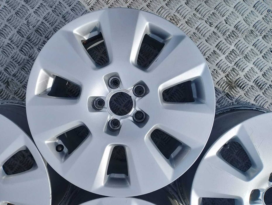 Felgi Aluminiowe Audi Ronal 2399 16x7,5Jx16HAx5x112 4.G.0.6.0.1.0.2.5