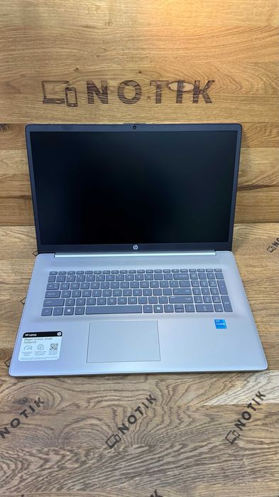 Ноутбук HP Laptop 17-cn3003dx i3-n305/32Gb/1000gb  (Магазин)