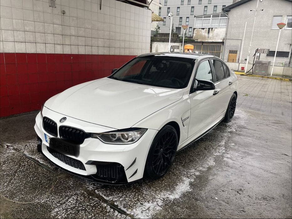 Bmw 318 f30 full extras