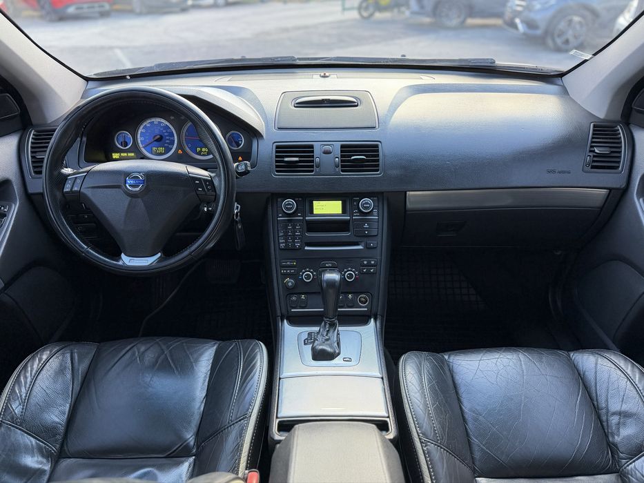 VOLVO XC90 2011 року, 2.4 дизель, автомат, повний привід, 7 місць