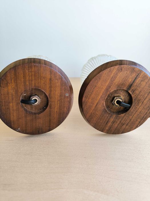 2 Candeeiros de Mesa / Cabeceira Vintage