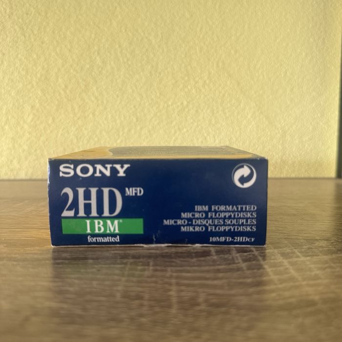 Caixa Disquetes 3.5" Sony 2HD Novas Seladas (10 un.) – Informática Retro / CNC