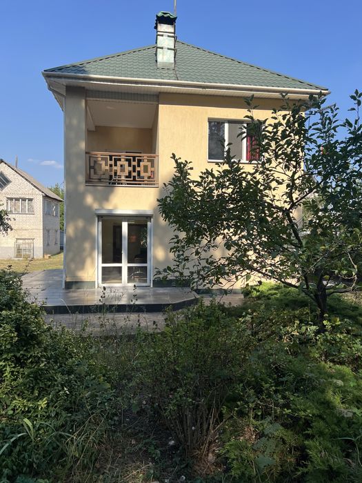 Оренда будинку в Хотянівці у лісі