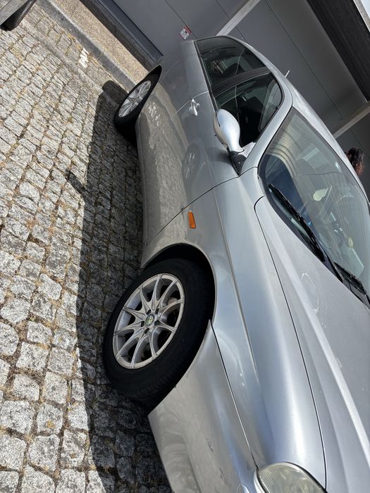 Vendo Alfa Romeo ( Negociaavel) foto 2