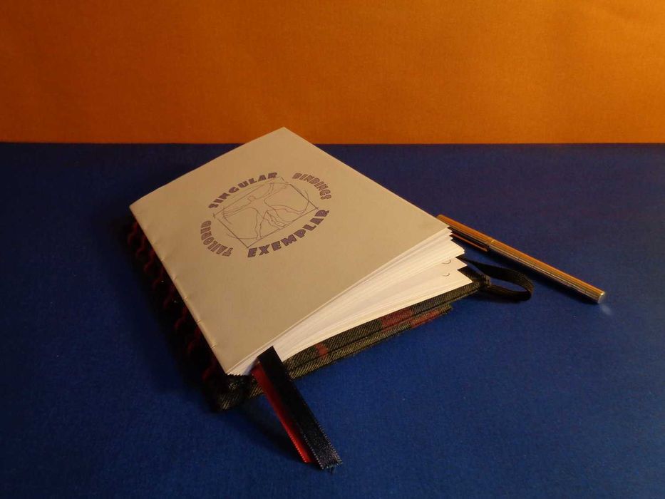 Caderno A5. Costura Belga-Secreta. Feito à mão, Prático e Original.