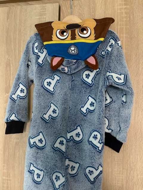 Kombinezon Psi Patrol, piżamka H&M i koszulka