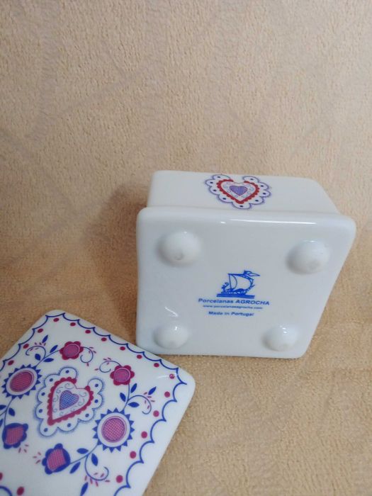 Caixa porcelana vintage AGRocha