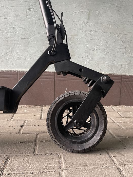 Продаю самокат кукірін г2 black зроблений під стант