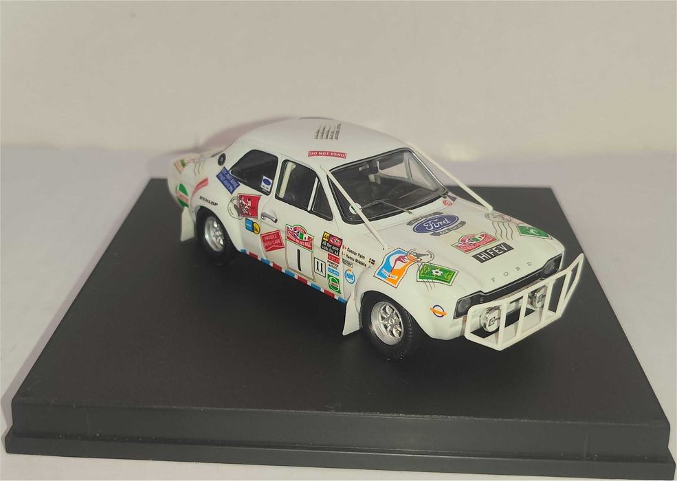 Troféu - Ford Escort MK1 - Vencedor Rally London-México 1995 - Hannu Mikkola