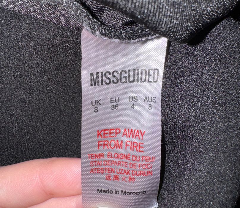 Брюки-кльош висока посадка готичні Missguided