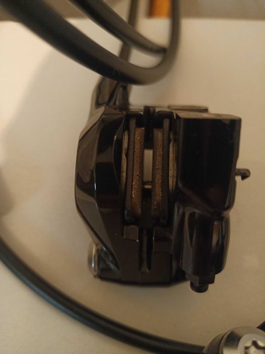 Zaciski hamulca Shimano 105