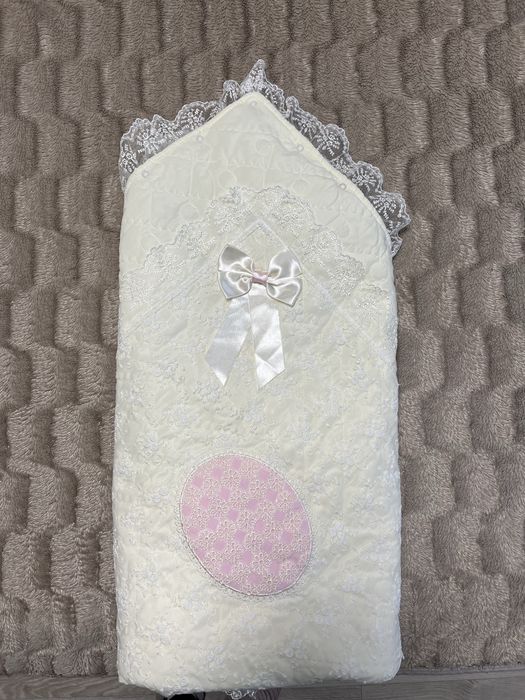 Зимовий конверт на виписку для дівчинки