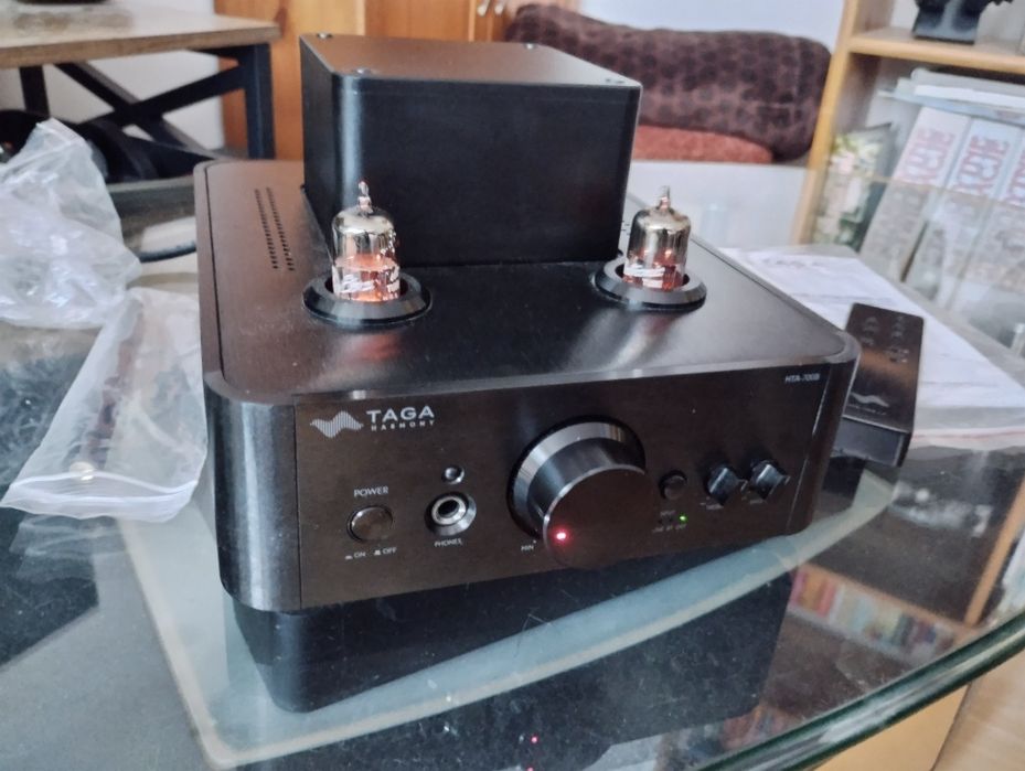 Taga harmony hta 700b v3