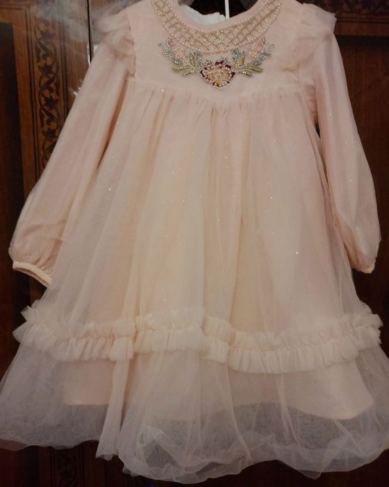 Нарядне платтячко