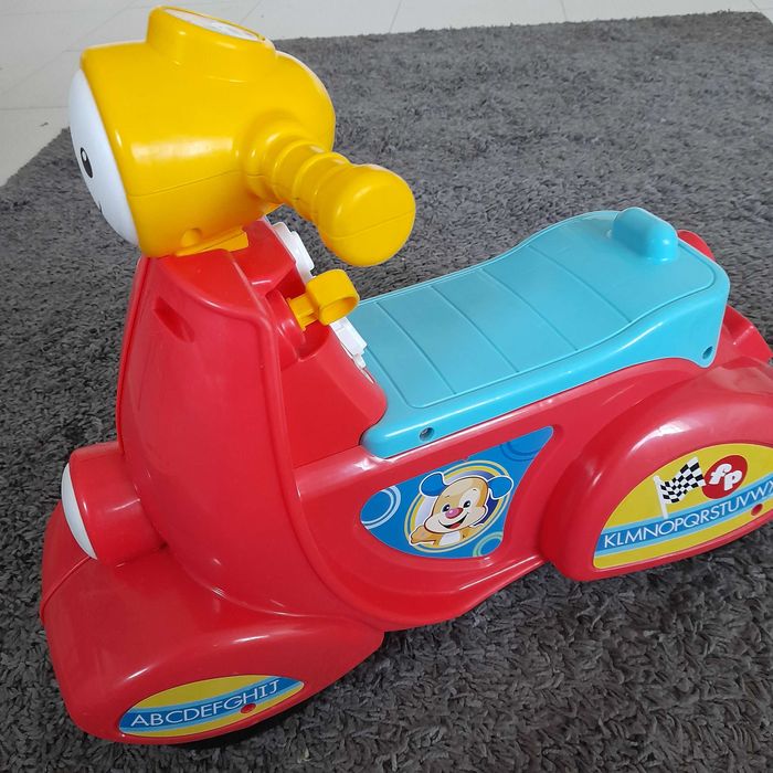 Andador mota Fisher Price