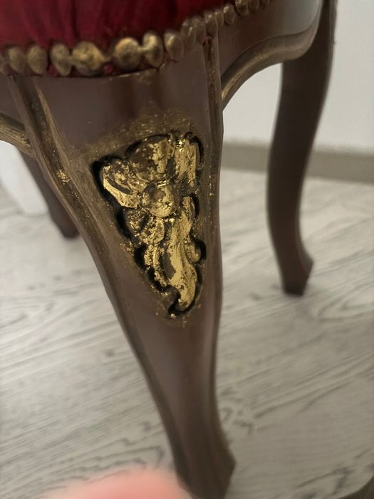 Вінтажні пуф-стілець в стилі  бороко ( 2 шт) зроблені в Італії