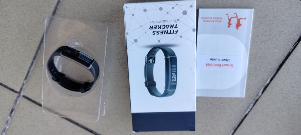 opaska fitness tracker