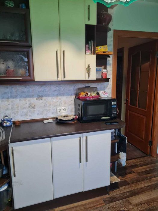 Продам 2 кімнатну  квартиру на Молодіжному. 24700