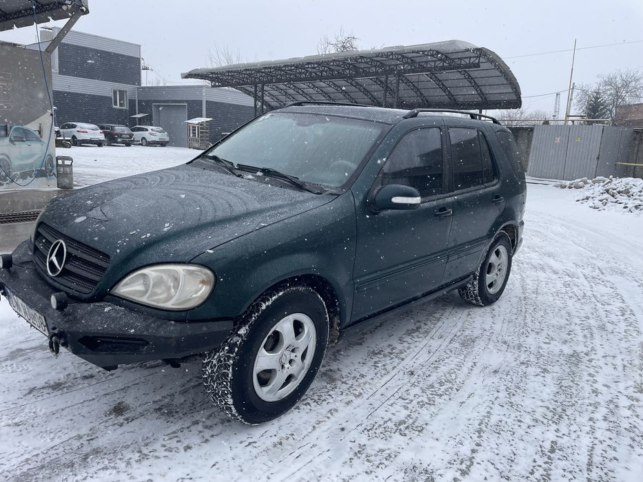 Продам мерседес ML  270