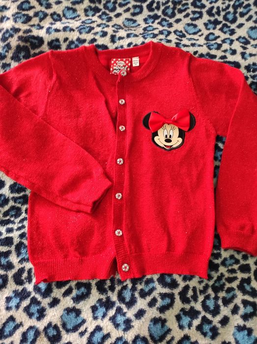 Красивая кофточка на девочку 4-5 лет