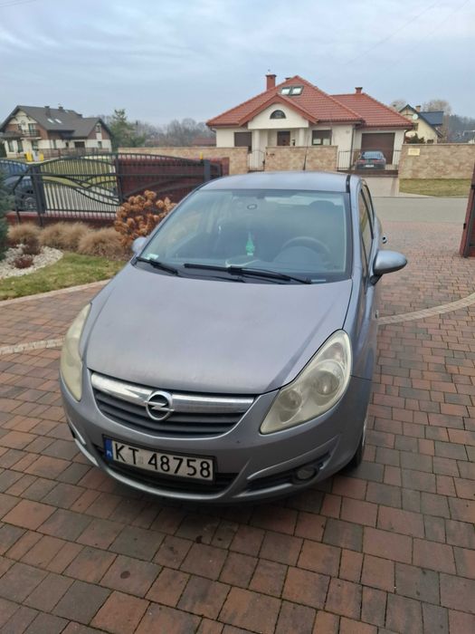 Opel Corsa D 2006 1,2 benzyna