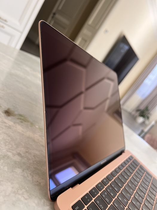 Macbook air 2019, 13’’, intel core i5