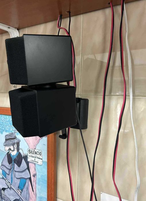 BOSE AM5 Speaker Columns for Offices and Home – Excellent Condition64174030691587124