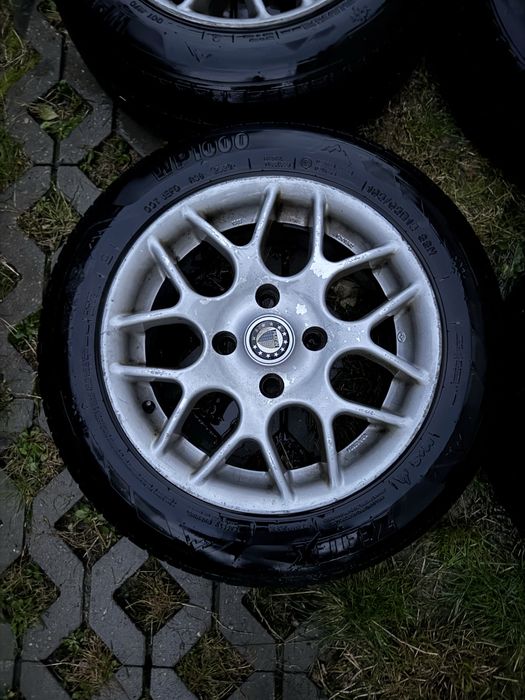 Felgi 4x114.3 opony zima 185/65/15 Nissan Suzuki Honda Mitsubishi Kia