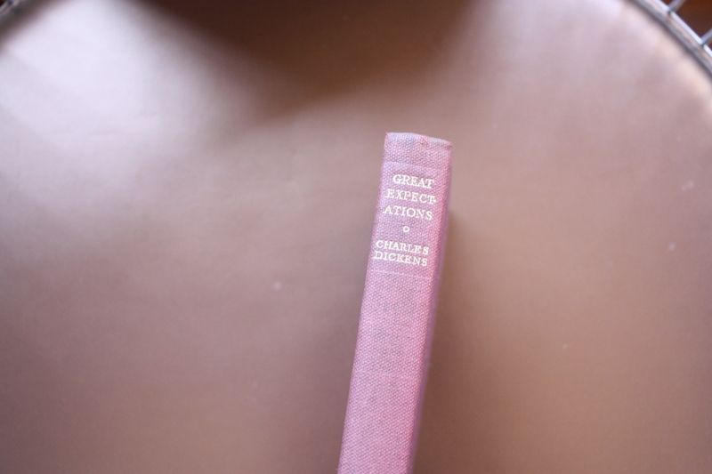 Livro Great Expectations CHARLES DICKENS 1953