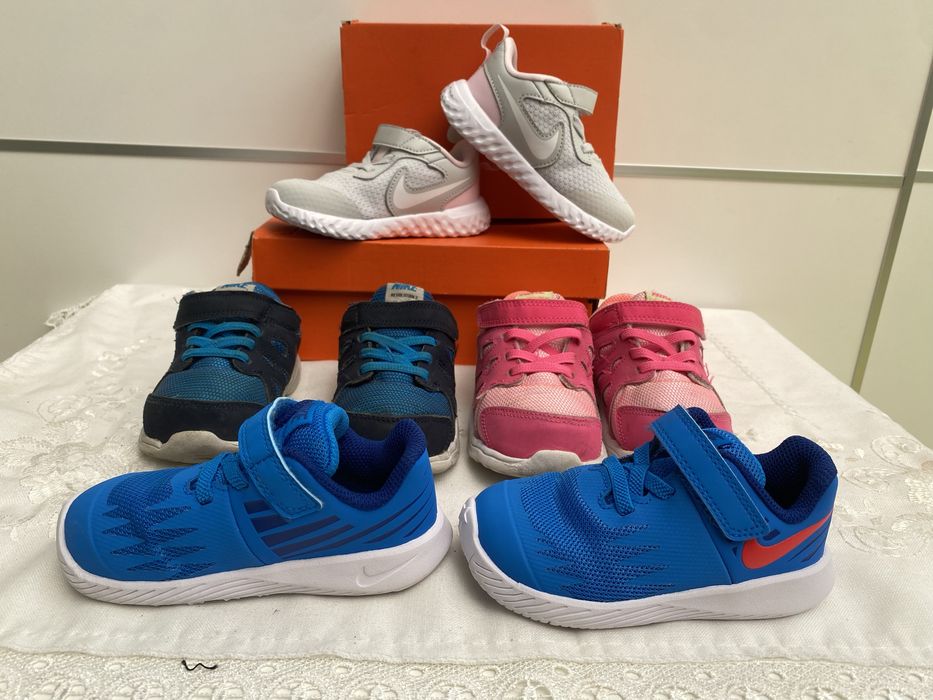 Nike Tenis Novos e seminovos tamanho 22, 23 e 23,5