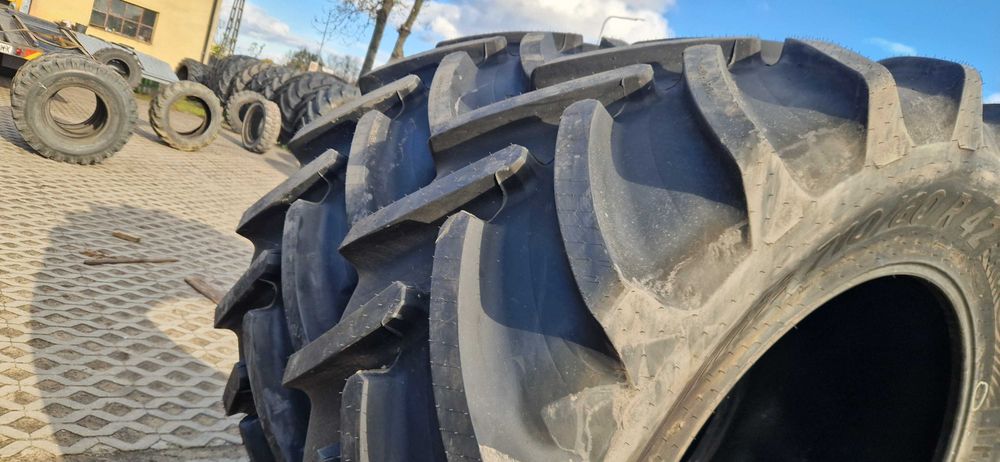 710/60r42 650/65r42 Continenal Nowe 100% bieżnik