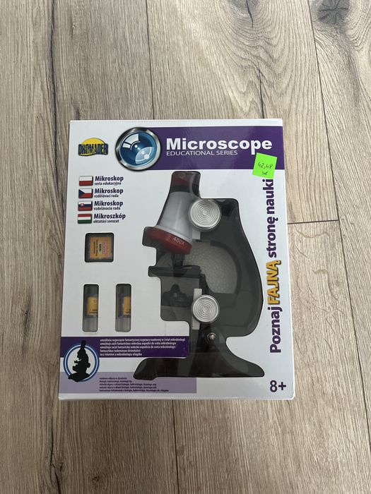 Mikroskop edukacyjny