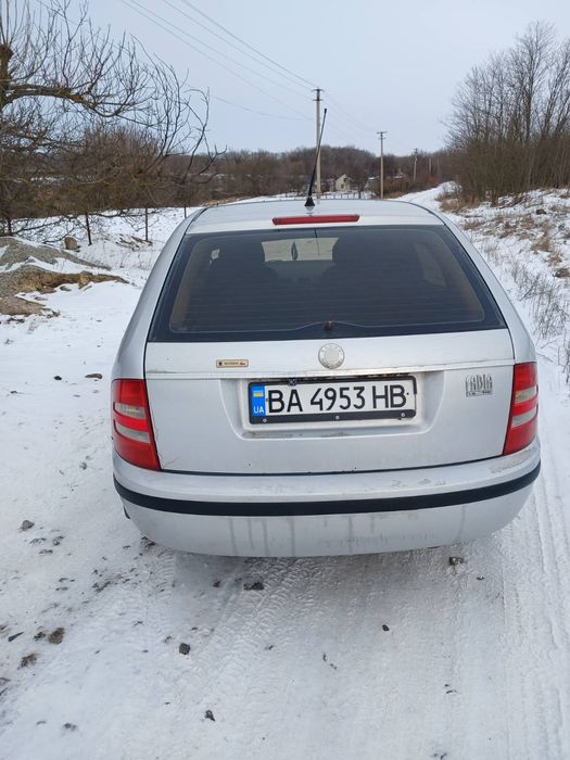 Шкода фабия 2002г.в универсал Тел. +380667802257
Тел. +380962182257