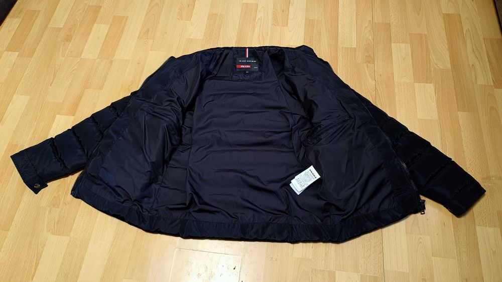 Męska kurtka zimowa PRADA r.M stan idealny