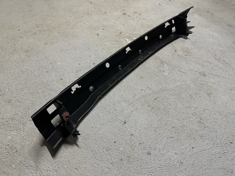 Trvessa/reforço pára-choques Nissan Micra