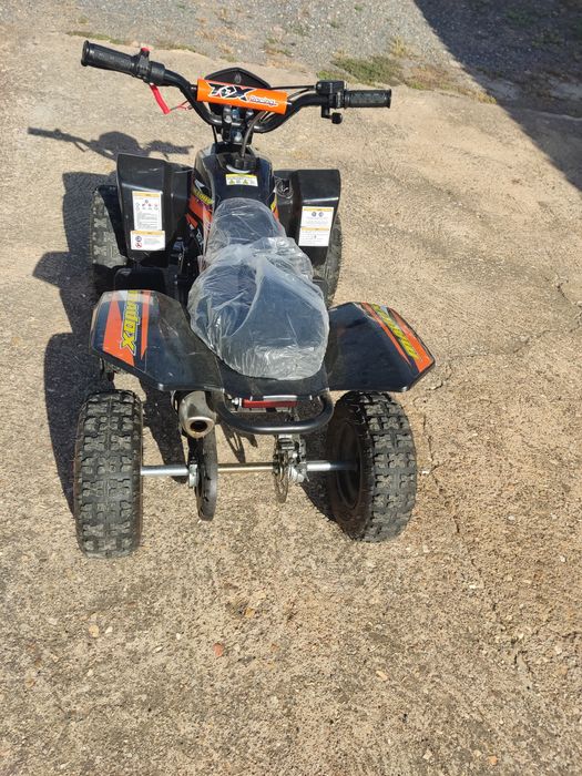 Vendo moto 4 Tox criança
