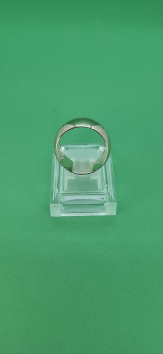 Золота  каблучка часів  Ссср   вага 9.59. Розмір  19.5. Золото 583проб