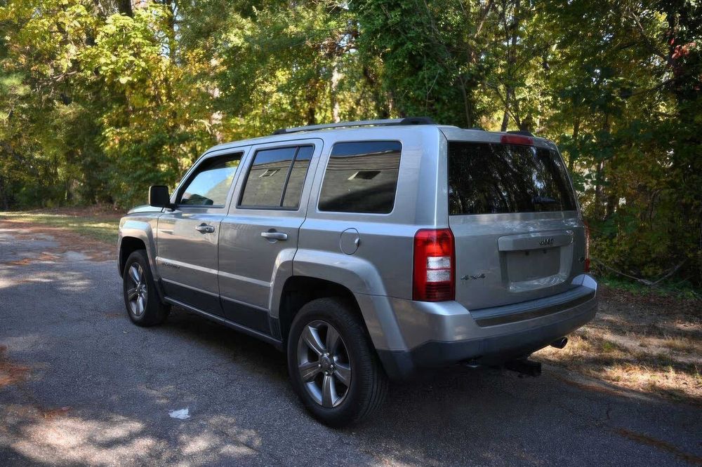 Jeep Patriot Sport SE      2016