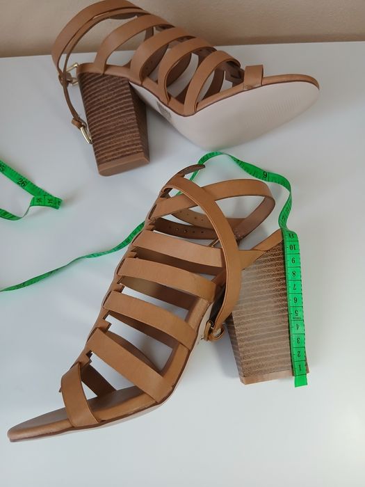 Босоніжки/Босоножки жіночі/взуття