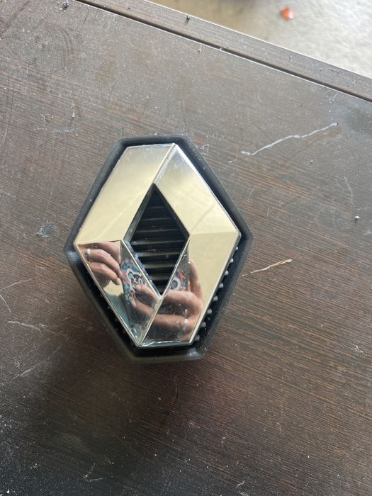 Emblema renault megane 2