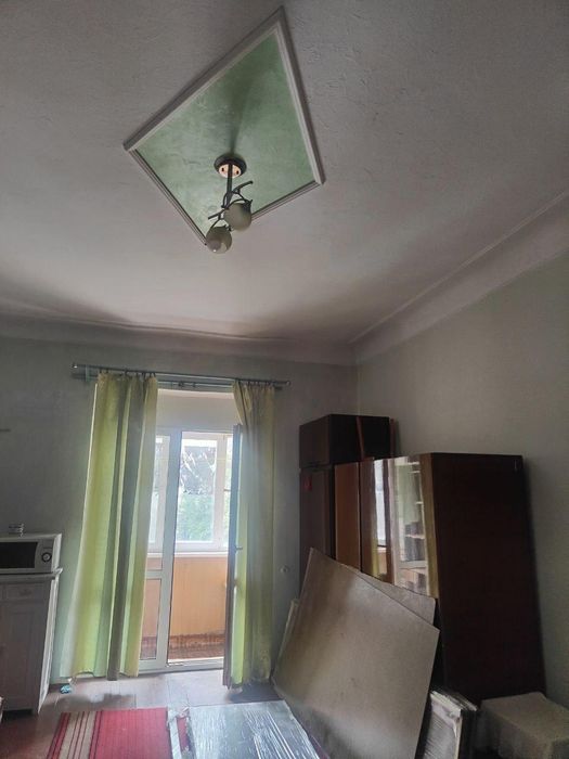 Продаж кімнати з балконом ст.м КПІ , Київ