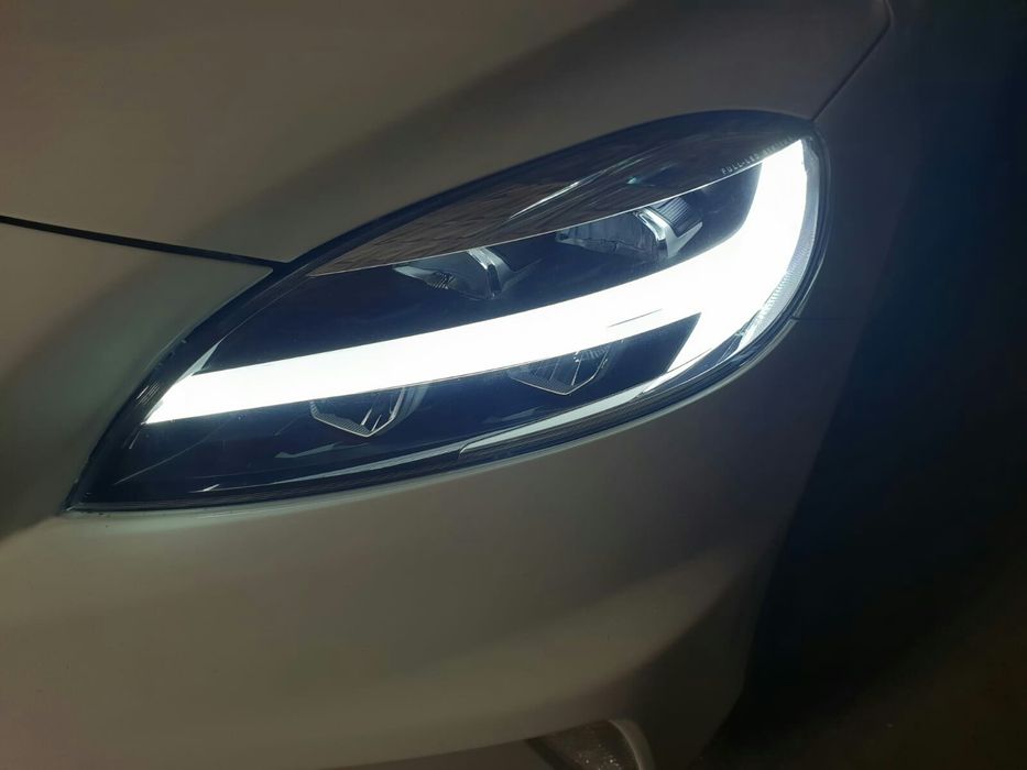 Adaptacja lamp FULL LED Volvo V40 S40