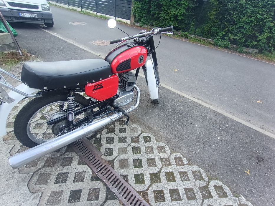 Motocykl Wsk 175