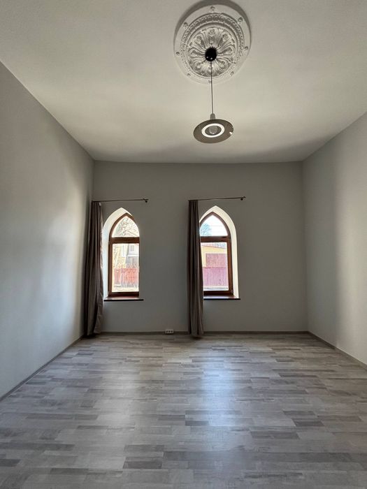 Продаж ч/б (квартира) Центр міска(паркова зона)