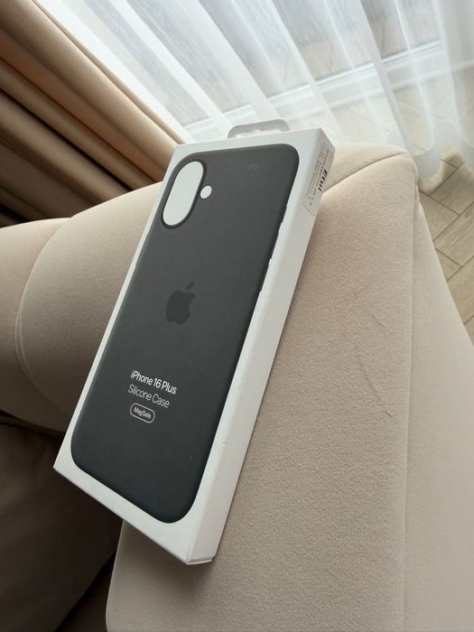 Nowe oryginalne etui Silicone Case MagSafe do Apple Iphone 16 Plus