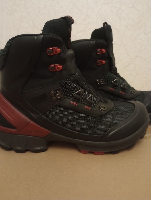 Ботинки Ecco biom 44р