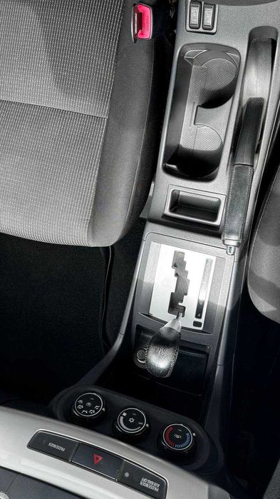 Mitsubishi Lancer 2011 Автомат 2011 газ бензин