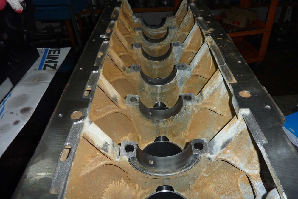 Blok SILNIKA  Man  euro 6 euro 5 sprzedaż oraz  naprawa