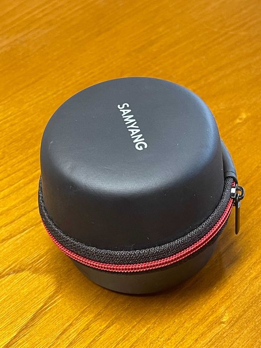 Lente Samyang para maquina Sony FE Mount